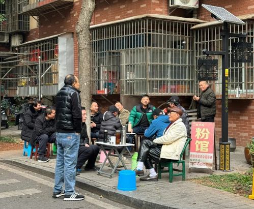 年轻人抢购北京老破小，背后的故事与思考