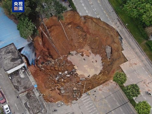 深圳深江铁路施工现场发生地面坍塌，13人失联，具体情况如何？