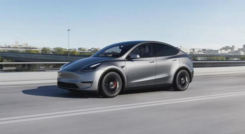 特斯拉与小米的隔空对话：Model Y 焕新，雷军回应