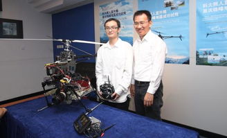 李泽湘演讲场景