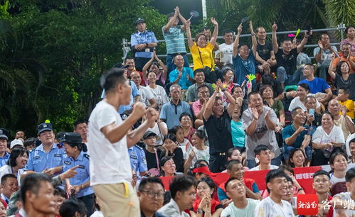 观众为奥沙利文欢呼