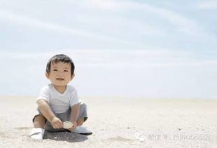 一群正在玩耍的孩子