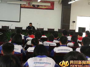 学生们认真聆听李云霄关于航天知识的讲解