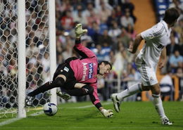 皇马球员比赛瞬间